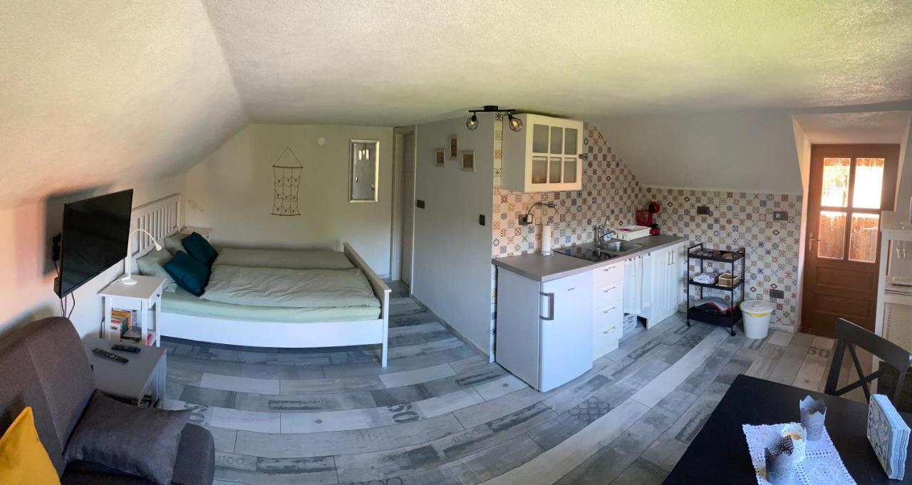 Apartma Obrh Smarjeske Toplice Kültér fotó