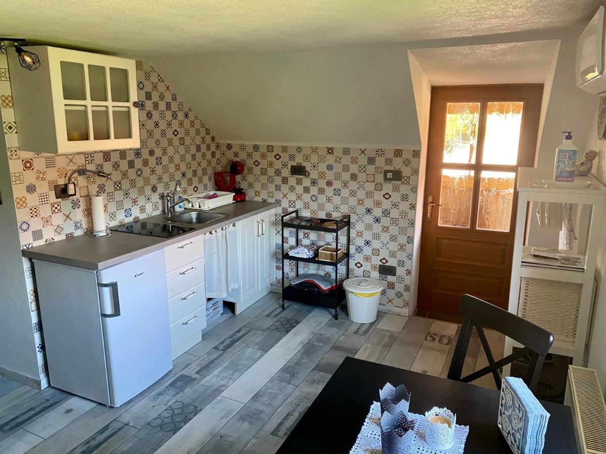 Apartma Obrh Smarjeske Toplice Kültér fotó