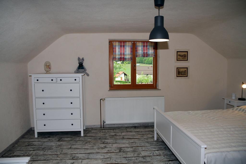 Apartma Obrh Smarjeske Toplice Kültér fotó