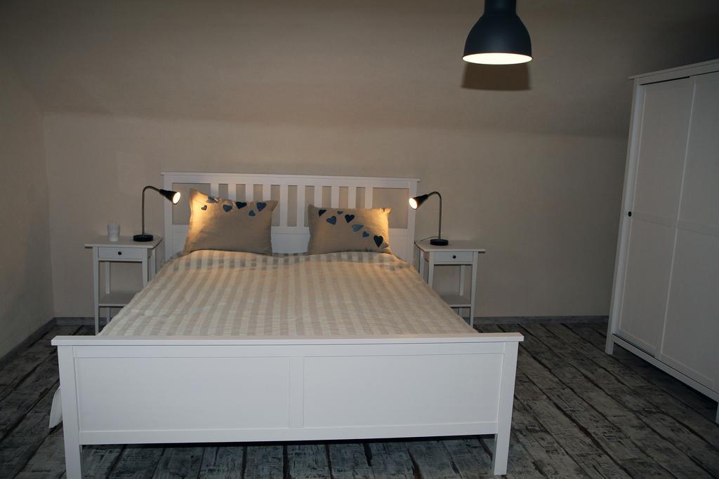 Apartma Obrh Smarjeske Toplice Kültér fotó
