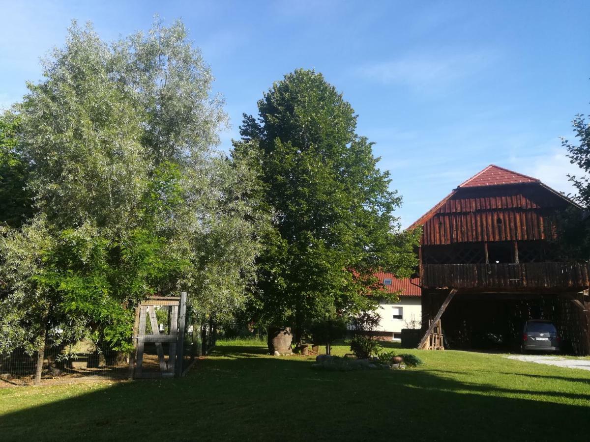 Apartma Obrh Smarjeske Toplice Kültér fotó